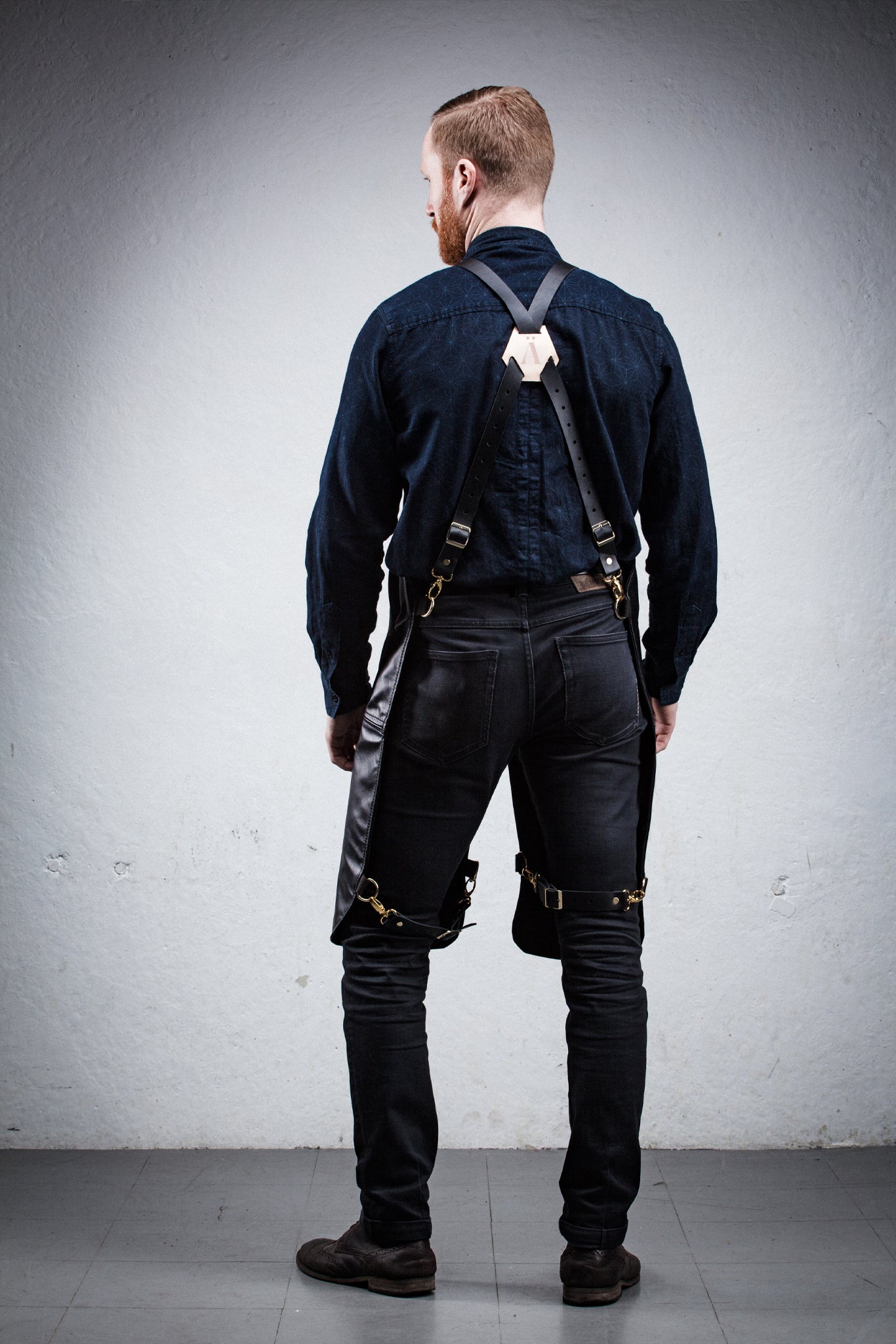 The Journeyman - Split Leg Apron
