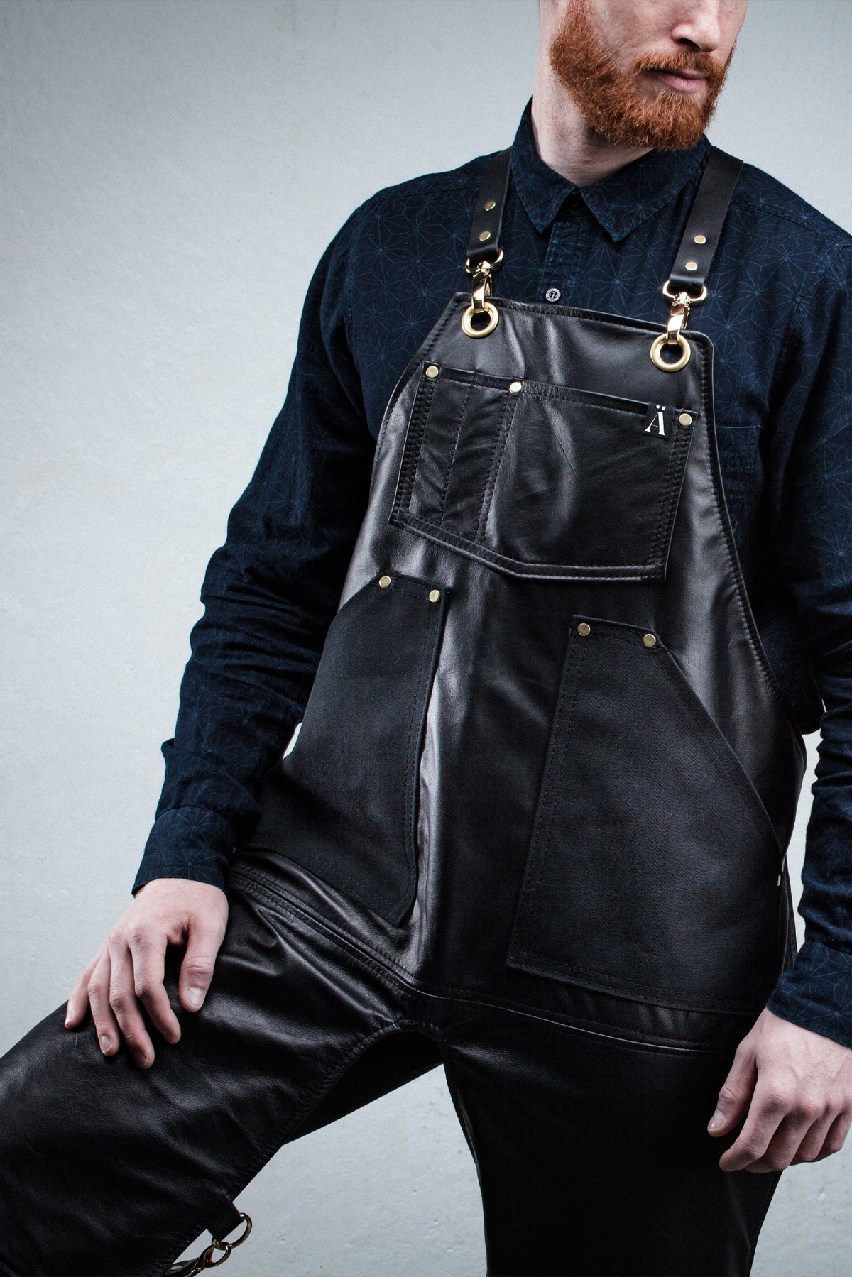 The Journeyman - Split Leg Apron