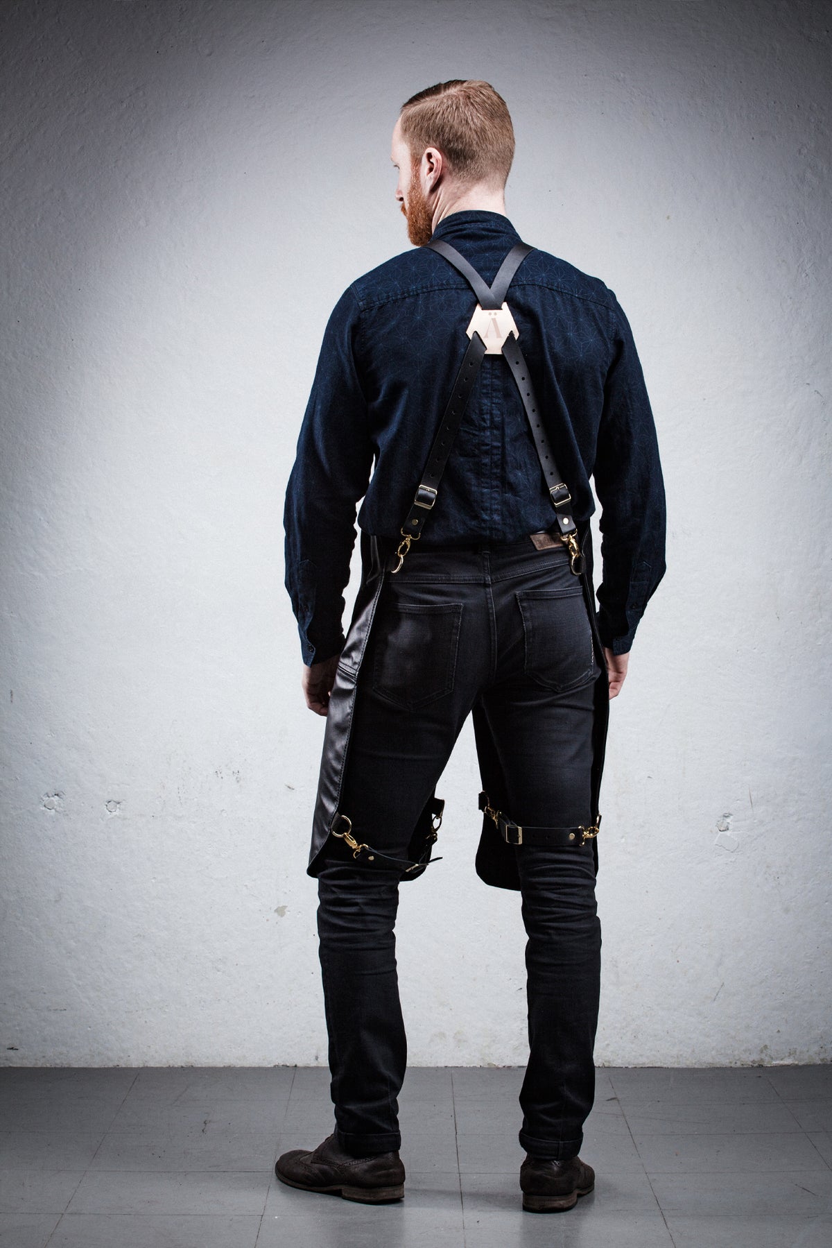 The Journeyman - Split Leg Apron